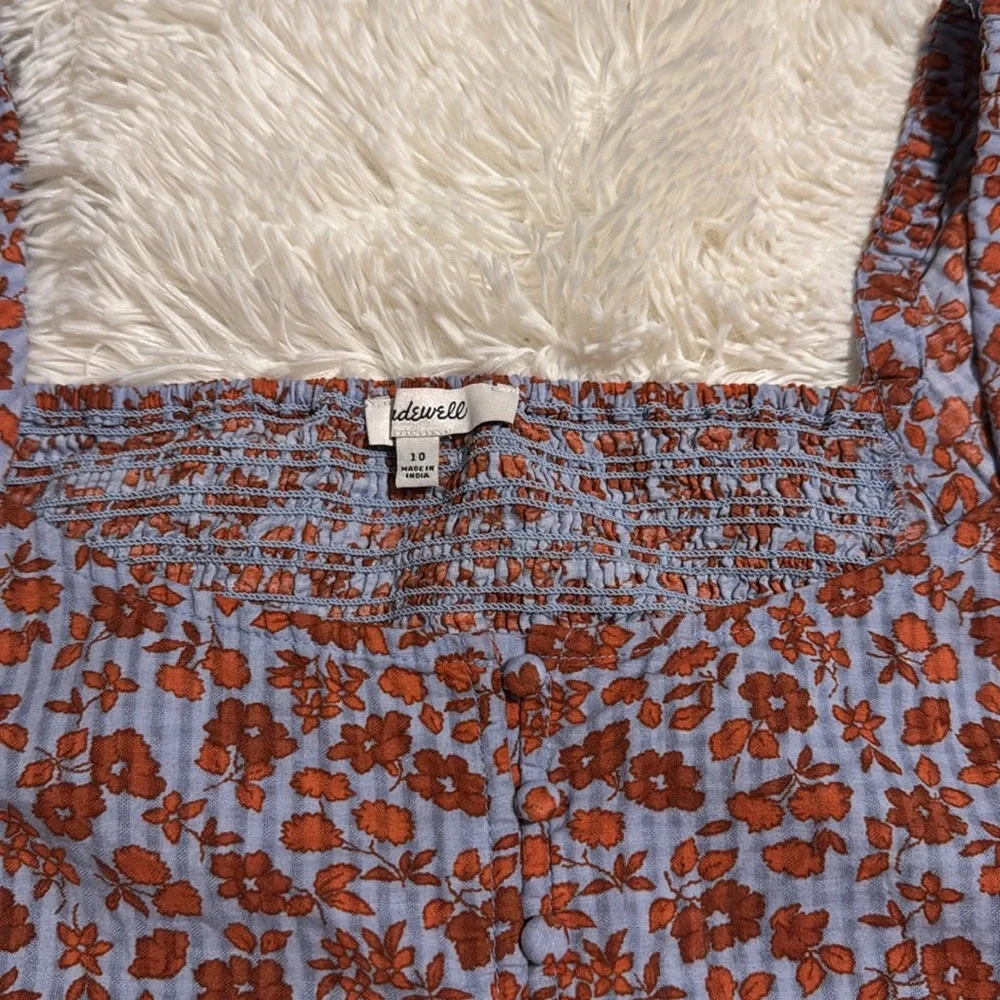 Madewell Button-Front Smocked-Back Top in Piccola Floral in Pale Dawn 10